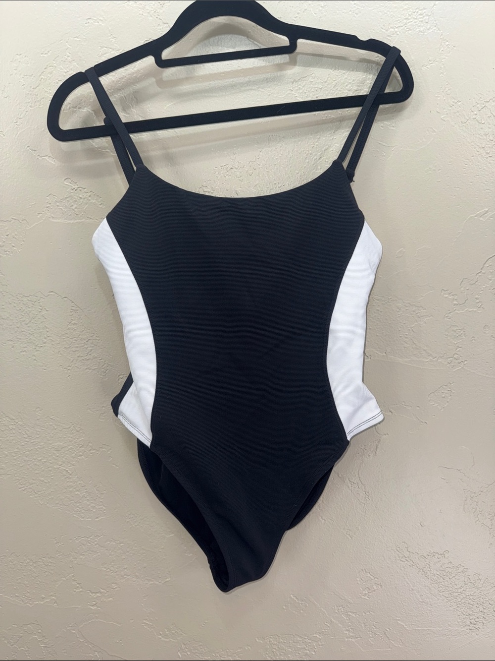 Wilo The Label Colorblock One Piece Swimsuit‎ Black White Size Small